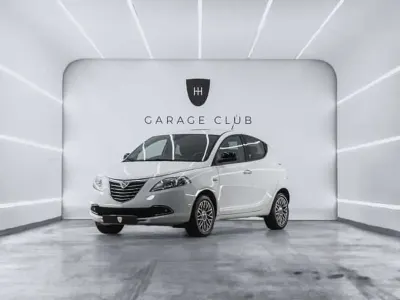Usado Lancia Ypsilon Gold 69 CV (50 kW) 2013 Utilitario