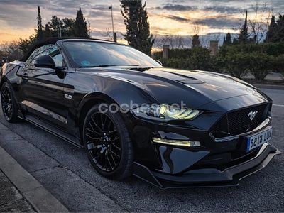 Usado Ford Mustang GT 450 CV (330 kW) 2021 Negro Descapotable