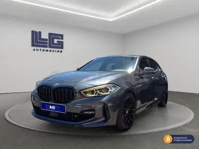 Używany BMW 118 136 KM (100 kW) 2021 Szary Hatchback