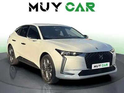 Usado DS Automobiles DS4 Crossback Trocadero 226 CV (166 kW) 2023 Blanco SUV