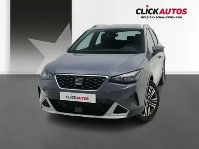 Usado Seat Arona 116 CV (85 kW) 2025 Gris SUV