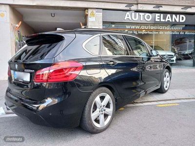 BMW 225