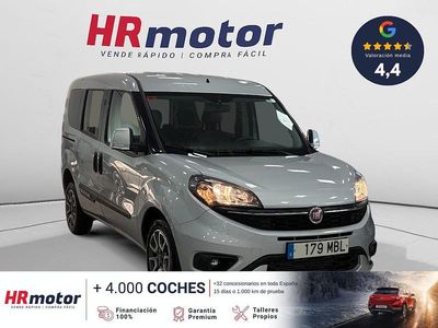 Usado Fiat Doblò Trekking 120 CV (88 kW) 2022 Gris Monovolumen