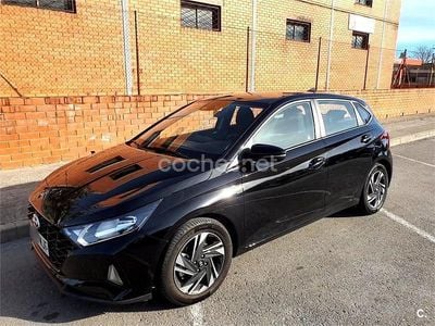 Negro Usado 2023 Hyundai i20 Berlina | 16.000 € (Precio justo)