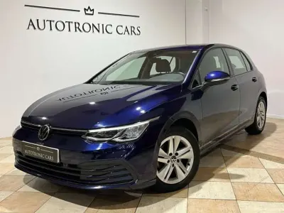 Usado VW Golf VIII 110 CV (80 kW) 2021 Azul Utilitario