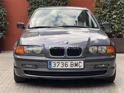 Gris / plata Usado 2001 BMW 318 Berlina | 3900 € (Buen precio)