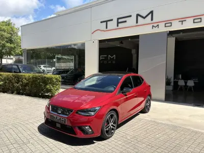 Usado Seat Ibiza FR 116 CV (85 kW) 2019 Rojo Utilitario