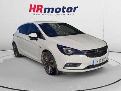 Blanco Usado 2017 Opel Astra Selective Utilitario | 8390 € (Precio justo)