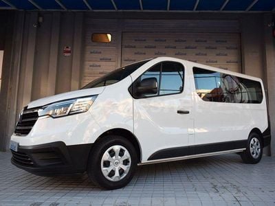 Begagnad Renault Trafic 110 HK (80 kW) 2024 Vit Minibuss