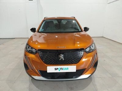 Usado Peugeot 2008 Allure 131 CV (96 kW) 2022 Marrón SUV