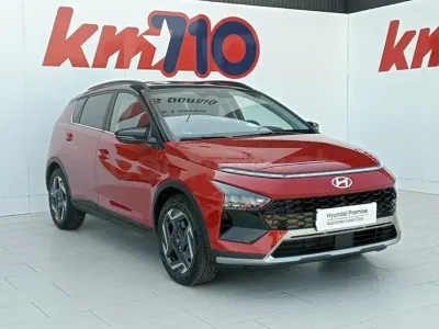 Usado Hyundai Bayon 100 CV (73 kW) 2024 Rojo SUV