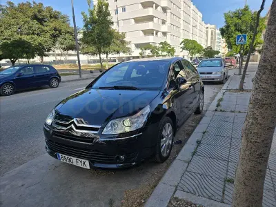 Usado Citroën C4 Exclusive 138 CV (101 kW) 2007 Negro Berlina