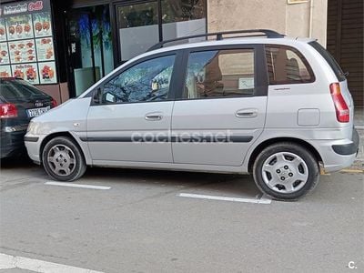 Gris / plata Usado 2002 Hyundai Matrix GLS Monovolumen | 3100 € (Precio justo)