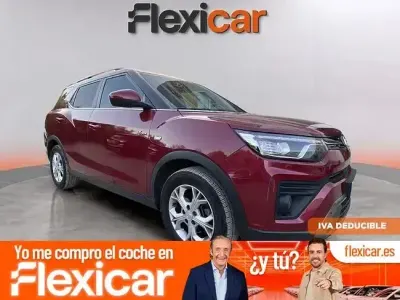 Usado SsangYong Tivoli 163 CV (119 kW) 2023 Rojo SUV