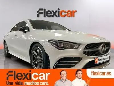 Usado Mercedes CLA180 AMG line 136 CV (100 kW) 2020 Blanco Berlina