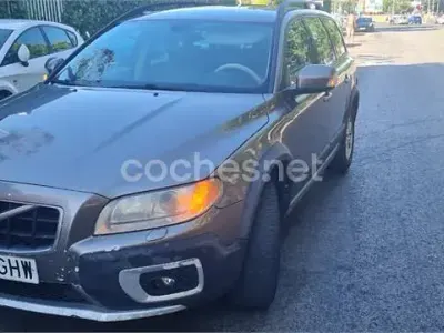 Usado Volvo XC70 Momentum 185 CV (136 kW) 2008 Beige Familiar