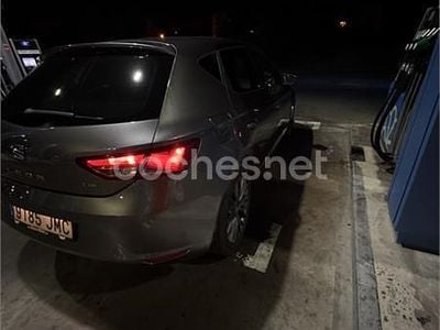 Gris / plata Usado 2016 Seat Leon CONNECT Berlina | 9000 € (Un poco caro)