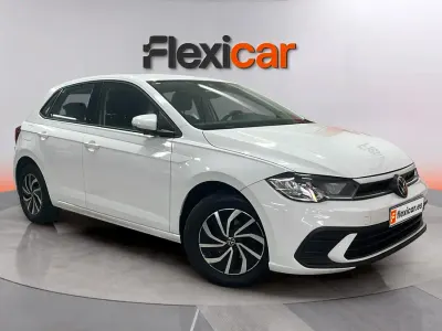 Usado VW Polo 95 CV (69 kW) 2023 Blanco Utilitario
