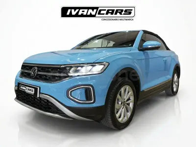 Usado VW T-Roc Style 110 CV (80 kW) 2022 Azul SUV