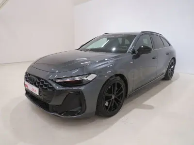 Usado Audi A5 204 CV (150 kW) 2025 Gris / plata Familiar