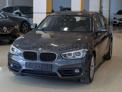 Usado BMW 118 150 CV (110 kW) 2019 Gris / plata Utilitario