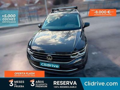 Usado VW Tiguan Life 131 CV (96 kW) 2022 Gris SUV