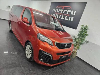 Usado Peugeot Traveller