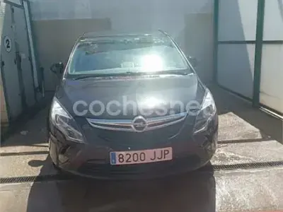 Usado Opel Zafira Tourer Selective 130 CV (95 kW) 2015 Negro Monovolumen