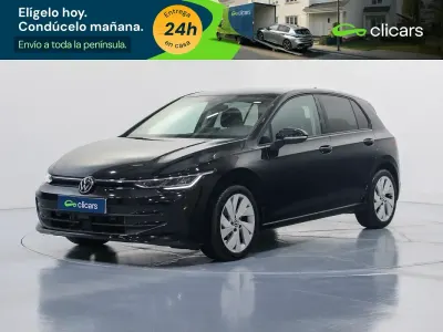 Occasion VW Golf VIII 116 PK (85 kW) 2025 Zwart Sedan