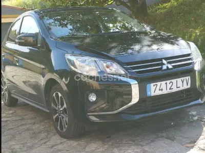 Usado Mitsubishi Space Star 71 CV (52 kW) 2022 Negro Utilitario