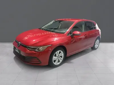 Usado VW Golf VIII 110 CV (80 kW) 2021 Rojo