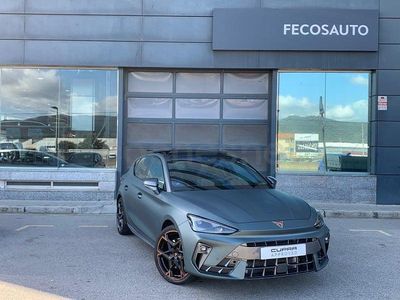 Usado Cupra Leon VZ 272 CV (200 kW) 2024 Gris / plata Berlina