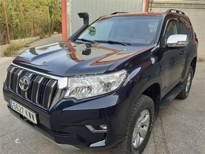 Begagnad Toyota Land Cruiser 177 HK (130 kW) 2019 Blå SUV