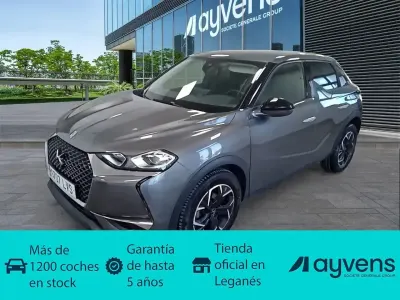 Usado DS Automobiles DS3 Crossback So Chic 110 CV (80 kW) 2021 Gris SUV