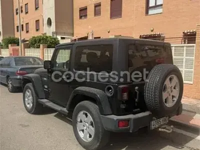 Usado Jeep Wrangler Sahara 200 CV (147 kW) 2012 Negro SUV