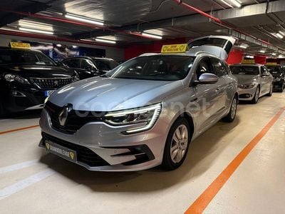 Gris / plata Usado 2021 Renault Mégane GrandTour Intens Familiar | 10.900 € (Precio justo)