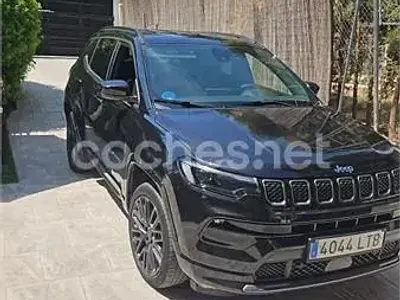 Usado Jeep Compass 240 CV (176 kW) 2021 Negro SUV