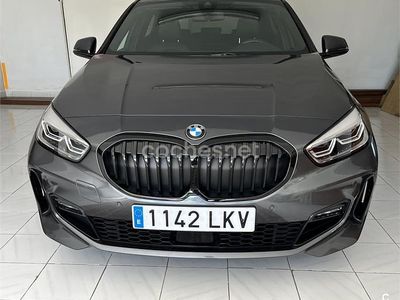 Usado BMW 116 Shadowline 116 HP (85 kW) 2020 Cinzento Citadino