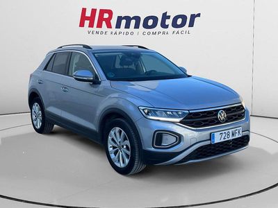 Gris Usado 2023 VW T-Roc Life SUV | 21.490 € (Buen precio)