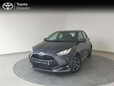 Usado 2022 Toyota Yaris Hybrid Style | 20.700 € (Precio justo)