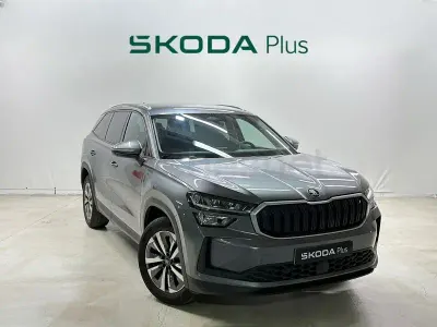 Usado Skoda Kodiaq Selection 150 HP (110 kW) 2025 Cinzento SUV