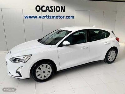 Używany Ford Focus Trend 95 KM (69 kW) 2019 Srebrny Kombi
