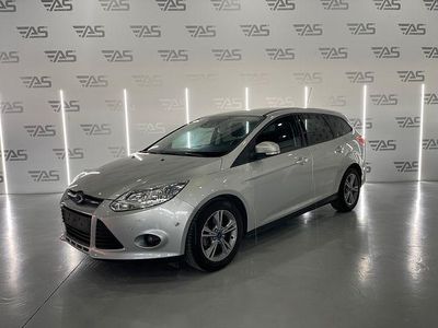 Usado Ford Focus ST-Line 125 CV (91 kW) 2016 Gris Familiar
