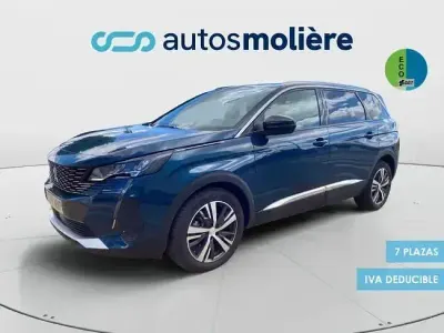 Käytetty Peugeot 5008 Allure 136 HP (100 kW) 2024 Sininen Katumaasturi