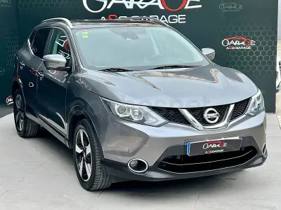 Usado Nissan Qashqai N-Vision 115 CV (84 kW) 2016 Gris / plata SUV