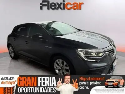 Usado Renault Mégane LIMITED 140 CV (102 kW) 2020 Gris