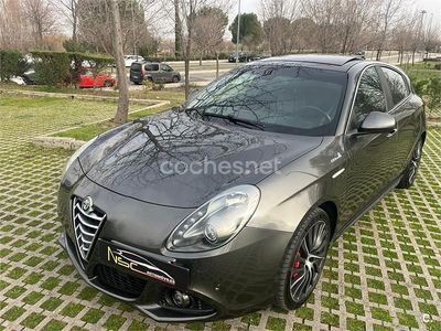 Usado Alfa Romeo Giulietta 170 CV (125 kW) 2015 Gris Utilitario