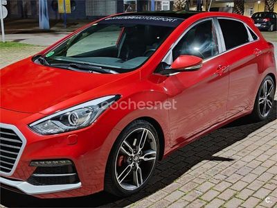 Usado Hyundai i30 Turbo 186 CV (136 kW) 2015 Rojo Berlina