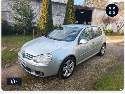Gris / plata Usado 2006 VW Golf V Sportline Berlina | 4800 € (Precio justo)