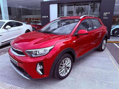 Usado Kia Stonic Plus 101 HP (74 kW) 2022 SUV